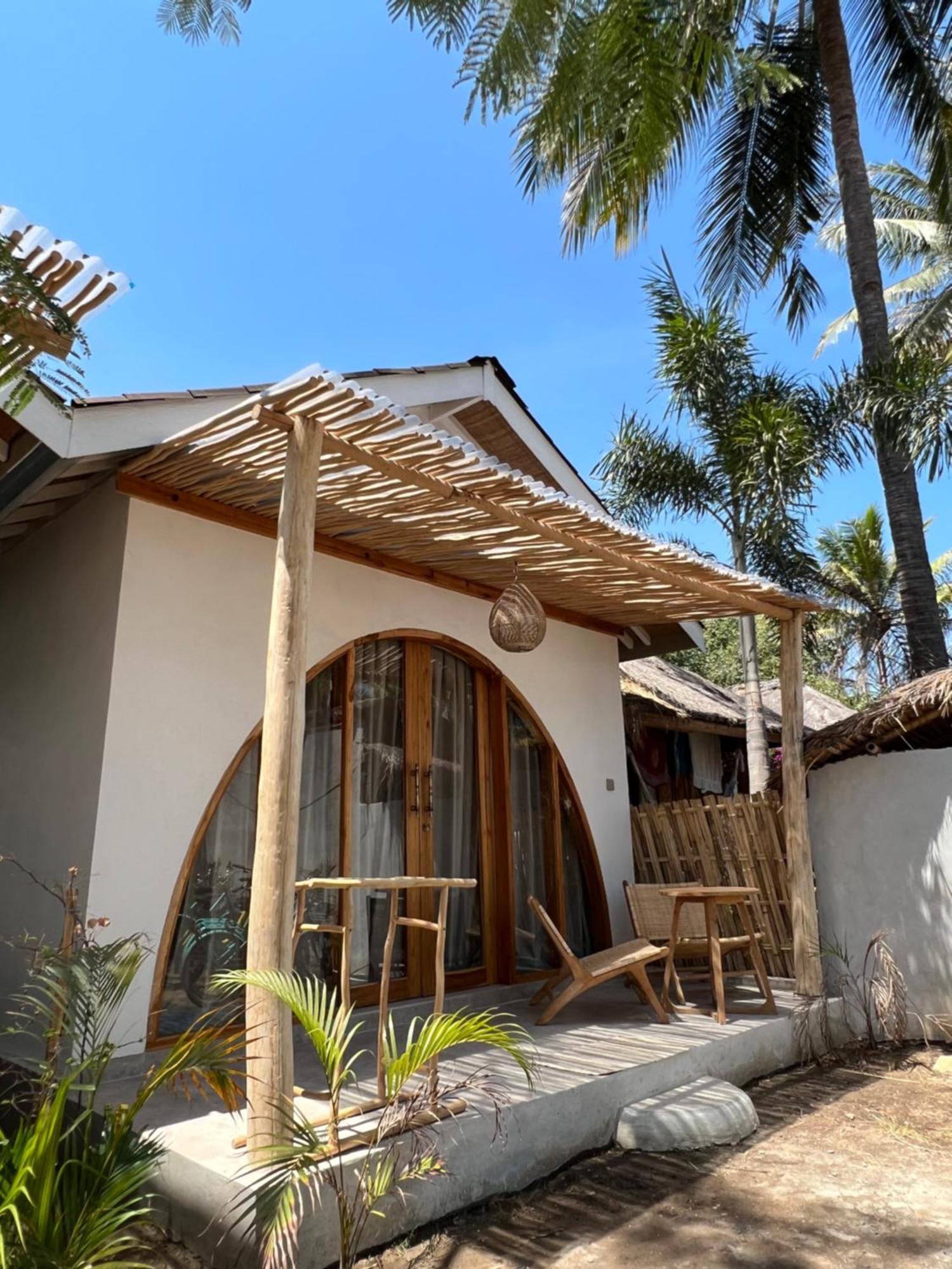 Rumah Canaria Bungalow Gili Trawangan Buitenkant foto