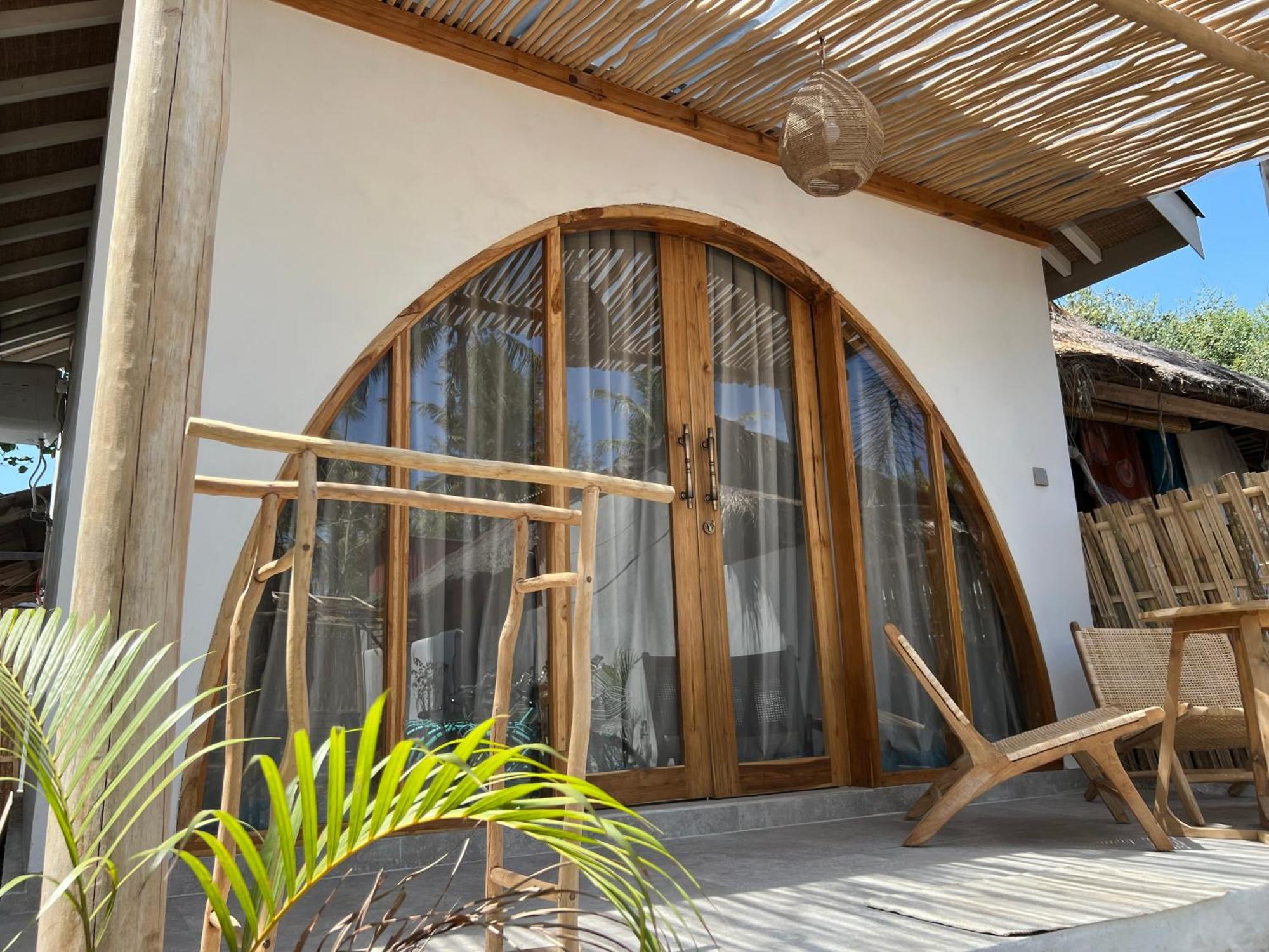 Rumah Canaria Bungalow Gili Trawangan Buitenkant foto