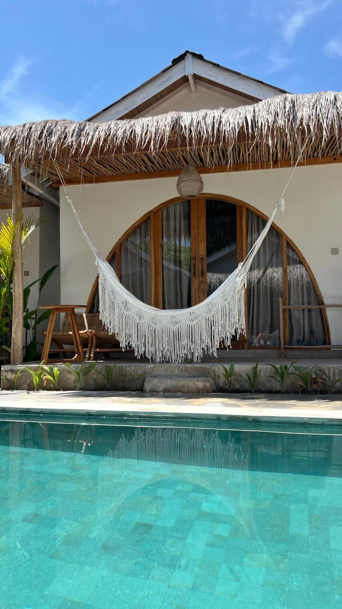 Rumah Canaria Bungalow Gili Trawangan Buitenkant foto