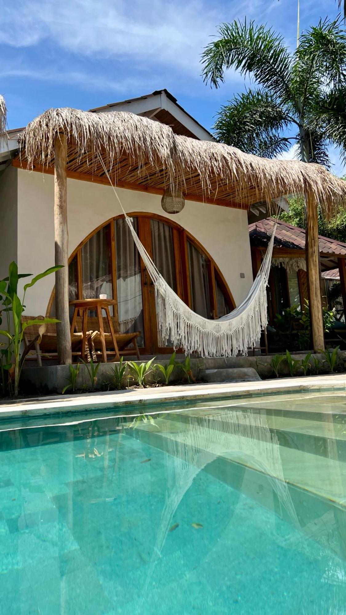 Rumah Canaria Bungalow Gili Trawangan Buitenkant foto
